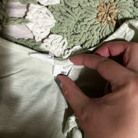 🦇i.37 - Melrose and Market Sage Green Chemise - Picture 3 of 5